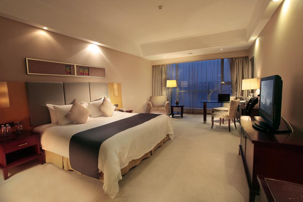 Kb Hotel Qingyuan ชิงหยวน ภายนอก รูปภาพ