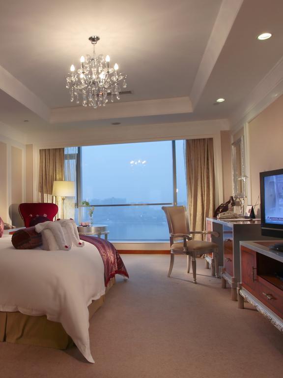 Kb Hotel Qingyuan ชิงหยวน ภายนอก รูปภาพ